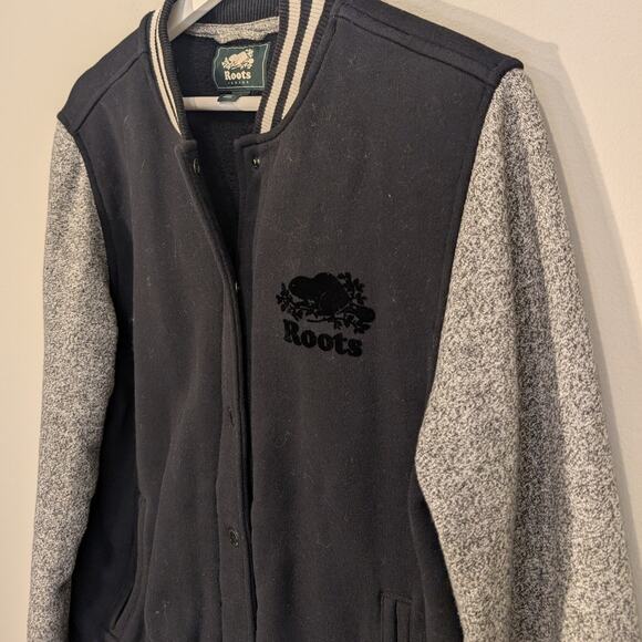 Roots Bomber Varsity Jacket Gray Black Fleece Classic Retro Style - Size S - Picture 4 of 9